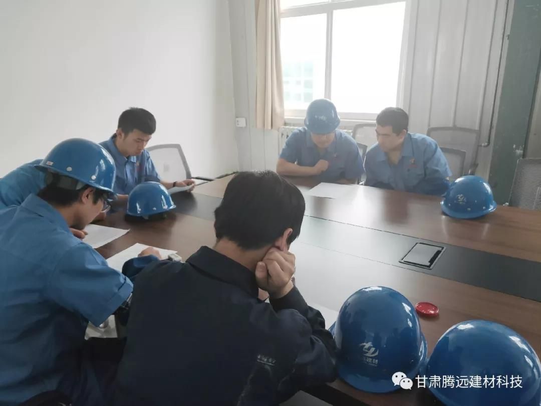 師徒結對傳幫帶 培養(yǎng)人才為發(fā)展 師徒結對傳幫帶 培養(yǎng)人才為發(fā)展