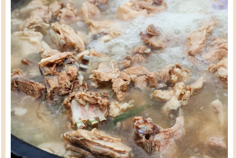 甘肅騰遠(yuǎn)建材丨中秋同歡，企業(yè)共暖，團(tuán)圓時(shí)刻，攜手前行